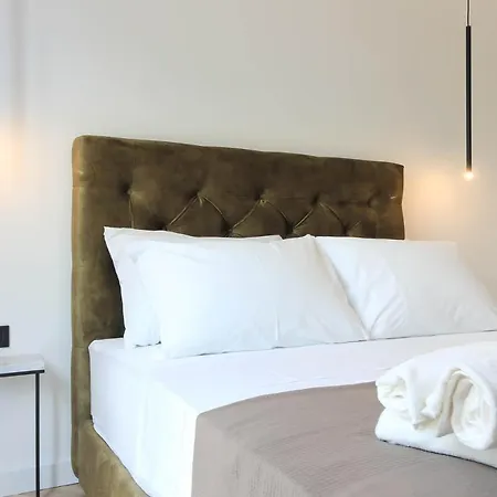 Luxury Modern Seafront Olesea With Amazing View Of The Sea Only 50m From The Villa *