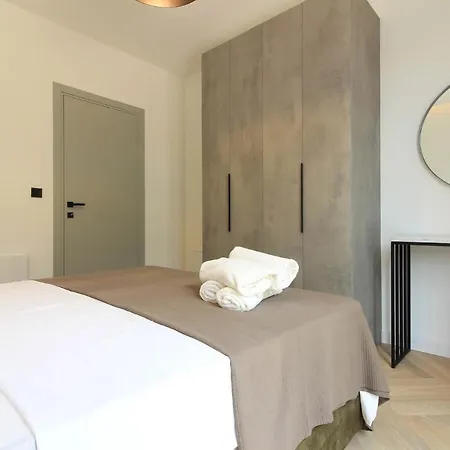 Villa Luxury Modern Seafront Olesea With Amazing View Of The Sea Only 50m From The Zurkovo